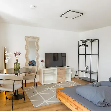 Komfort Apartments Passau - Komplette Wohnung - Parkplatz - Wlan Apartamento Passau