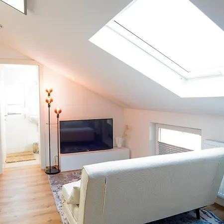 Komfort Apartments Passau - Komplette Wohnung - Parkplatz - Wlan شقة *